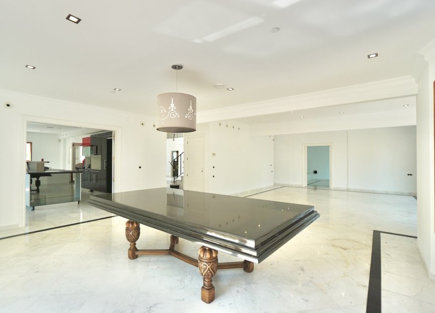 Reventa - House - Detached Villa - Benahavís - Benahavís Centro