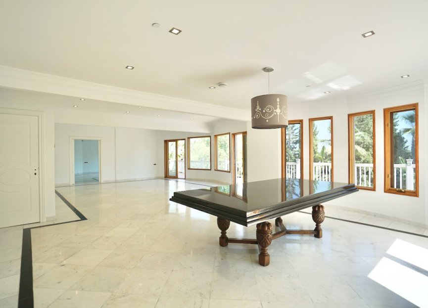 Reventa - House - Detached Villa - Benahavís - Benahavís Centro