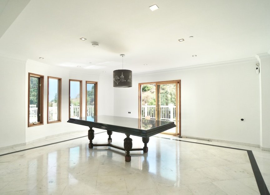 Reventa - House - Detached Villa - Benahavís - Benahavís Centro