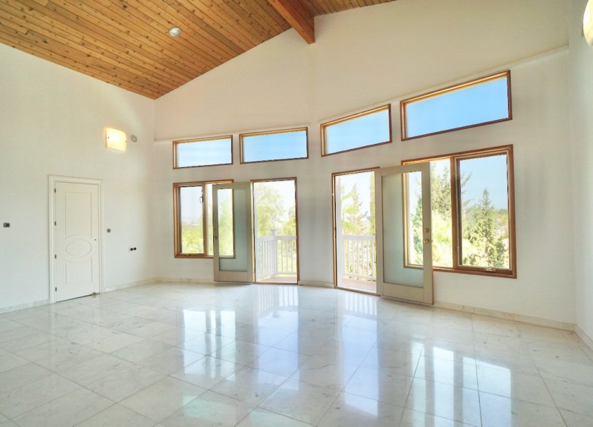 Reventa - House - Detached Villa - Benahavís - Benahavís Centro