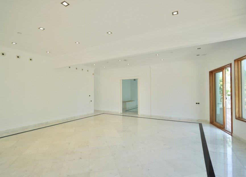 Reventa - House - Detached Villa - Benahavís - Benahavís Centro