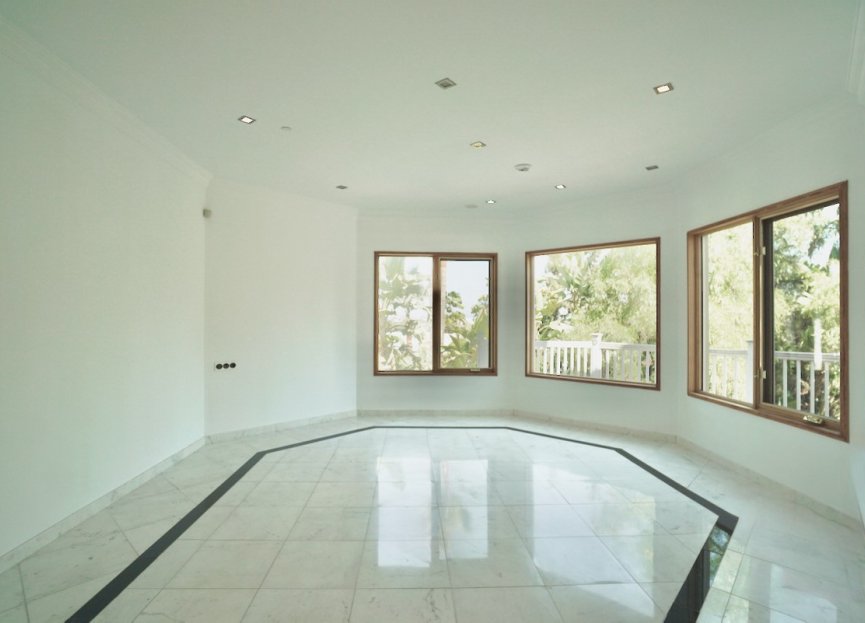 Reventa - House - Detached Villa - Benahavís - Benahavís Centro