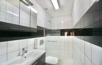 Reventa - House - Detached Villa - Benahavís - Benahavís Centro