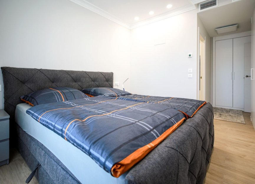 Reventa - Apartment - Middle Floor Apartment - Marbella - Nueva Andalucia