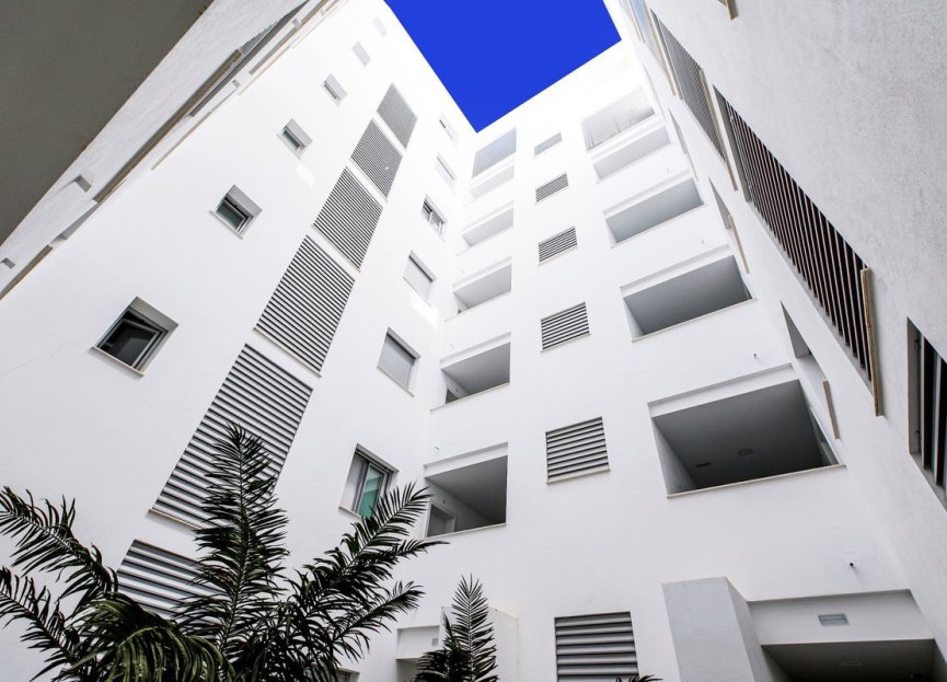 Reventa - Apartment - Middle Floor Apartment - Marbella - Nueva Andalucia