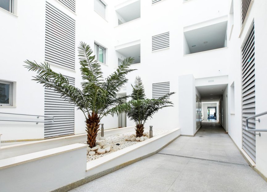 Reventa - Apartment - Middle Floor Apartment - Marbella - Nueva Andalucia