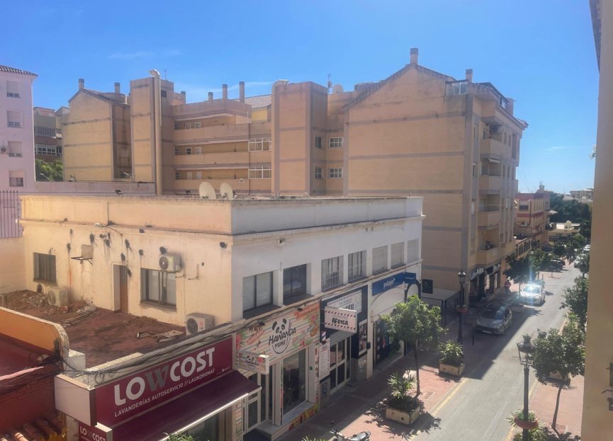 Resale - Apartment - Middle Floor Apartment - Benalmádena - Arroyo de la Miel