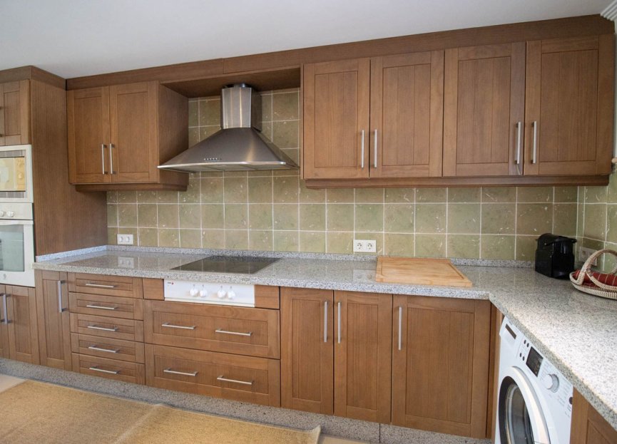 Resale - Apartment - Middle Floor Apartment - Marbella - Nueva Andalucia