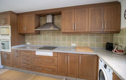 Resale - Apartment - Middle Floor Apartment - Marbella - Nueva Andalucia