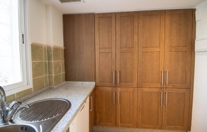 Resale - Apartment - Middle Floor Apartment - Marbella - Nueva Andalucia