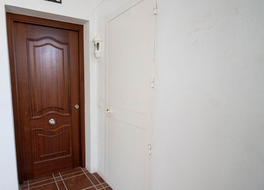 Resale - Apartment - Middle Floor Apartment - Marbella - Nueva Andalucia