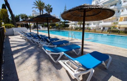 Resale - Apartment - Middle Floor Apartment - Marbella - Nueva Andalucia