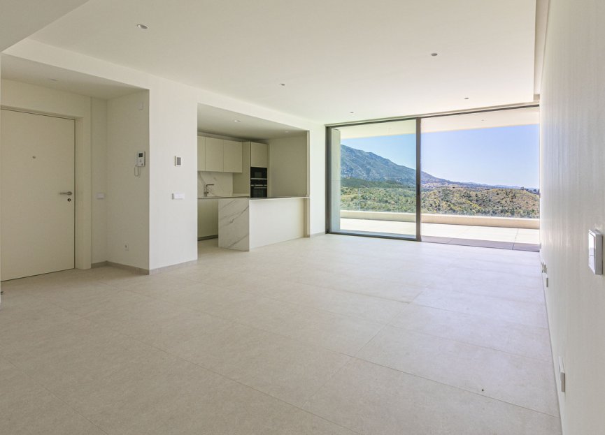 Resale - Apartment - Middle Floor Apartment - Benahavís - Benahavís Centro