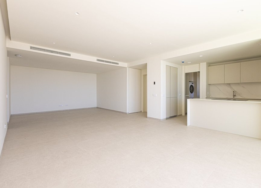 Resale - Apartment - Middle Floor Apartment - Benahavís - Benahavís Centro