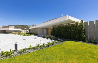 Resale - Apartment - Middle Floor Apartment - Benahavís - Benahavís Centro