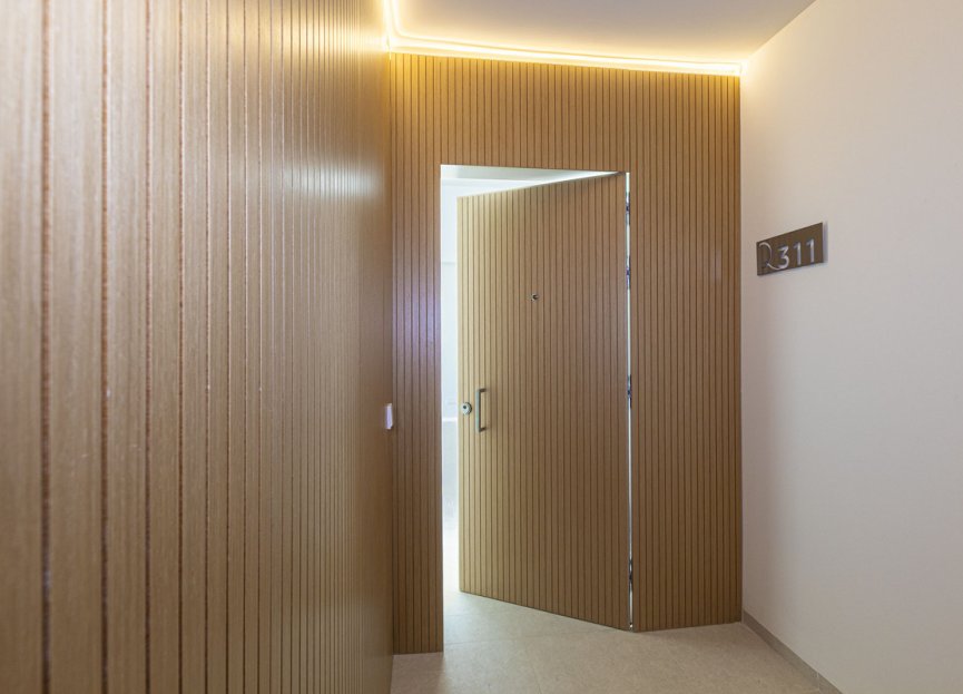 Resale - Apartment - Middle Floor Apartment - Benahavís - Benahavís Centro