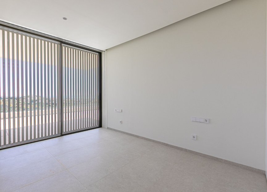 Resale - Apartment - Middle Floor Apartment - Benahavís - Benahavís Centro