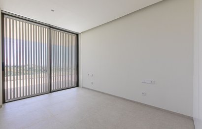 Resale - Apartment - Middle Floor Apartment - Benahavís - Benahavís Centro