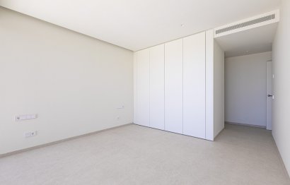 Resale - Apartment - Middle Floor Apartment - Benahavís - Benahavís Centro