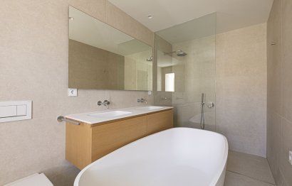 Resale - Apartment - Middle Floor Apartment - Benahavís - Benahavís Centro