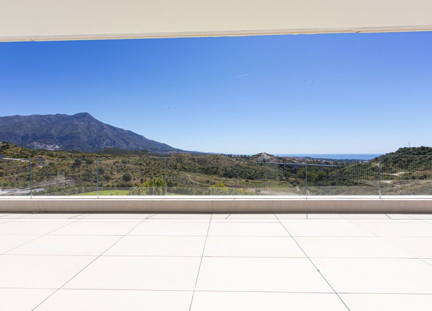 Resale - Apartment - Middle Floor Apartment - Benahavís - Benahavís Centro