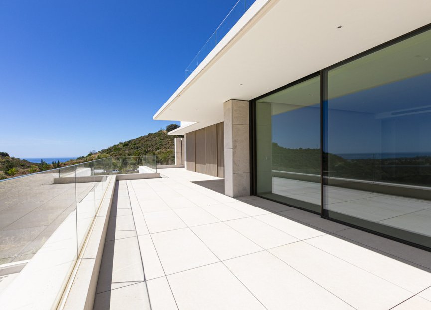 Resale - Apartment - Middle Floor Apartment - Benahavís - Benahavís Centro