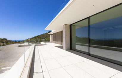 Resale - Apartment - Middle Floor Apartment - Benahavís - Benahavís Centro