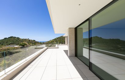 Resale - Apartment - Middle Floor Apartment - Benahavís - Benahavís Centro