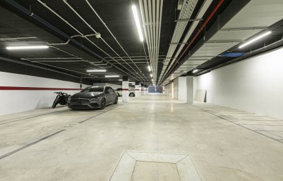 Resale - Apartment - Middle Floor Apartment - Benahavís - Benahavís Centro