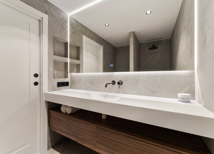 Resale - Apartment - Duplex - Benahavís - Benahavís Centro