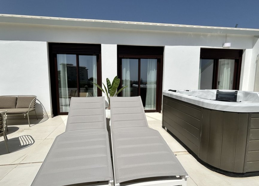 Resale - Apartment - Penthouse - Fuengirola - Fuengirola Centro