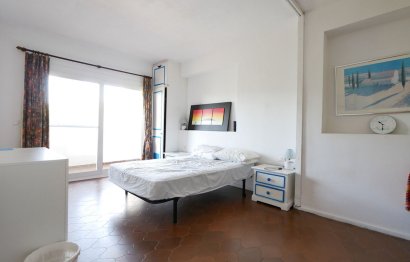 Resale - Apartment - Middle Floor Apartment - Marbella - Cabopino