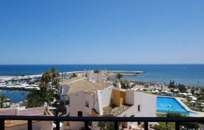 Resale - Apartment - Middle Floor Apartment - Marbella - Cabopino