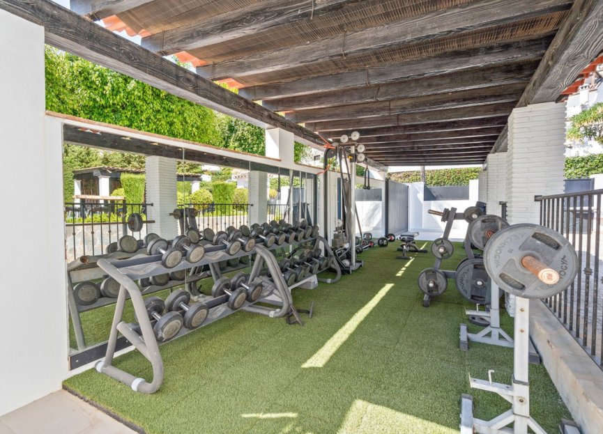 Reventa - House - Detached Villa - Marbella - Nueva Andalucia