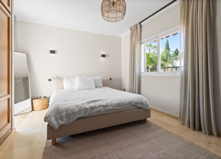 Reventa - House - Detached Villa - Marbella - Nueva Andalucia