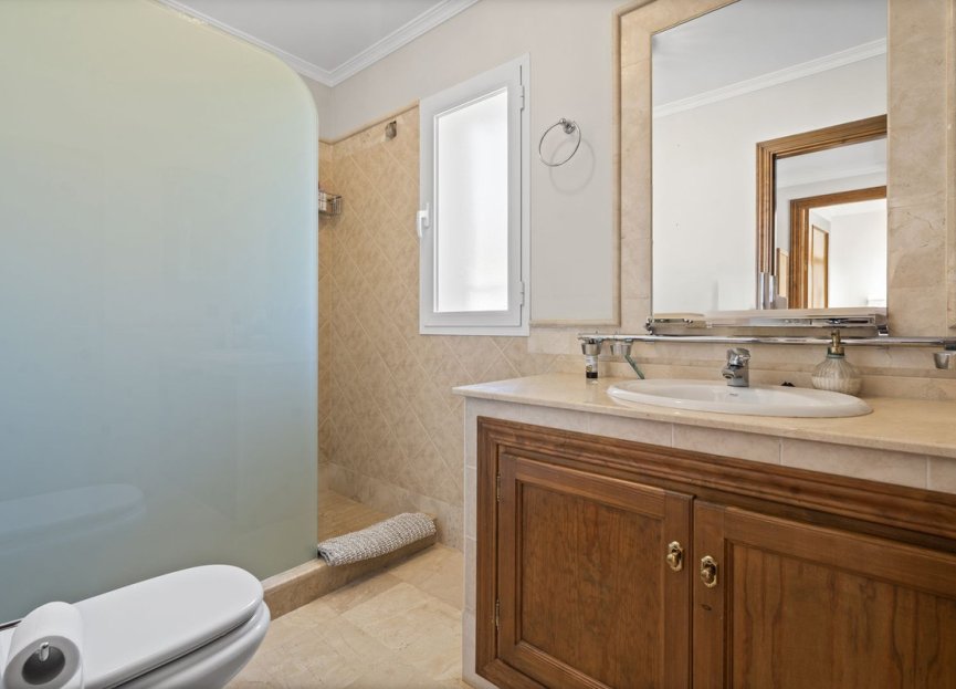 Reventa - House - Detached Villa - Marbella - Nueva Andalucia