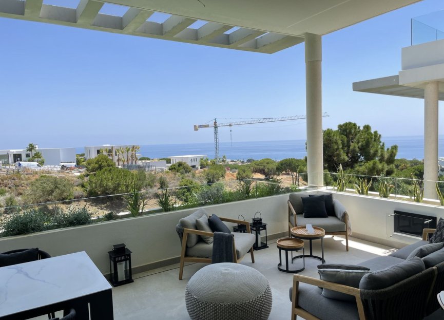 Resale - House - Semi-Detached House - Marbella - Cabopino