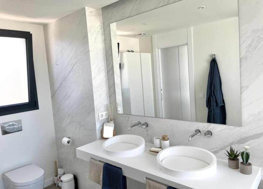 Resale - House - Semi-Detached House - Marbella - Cabopino