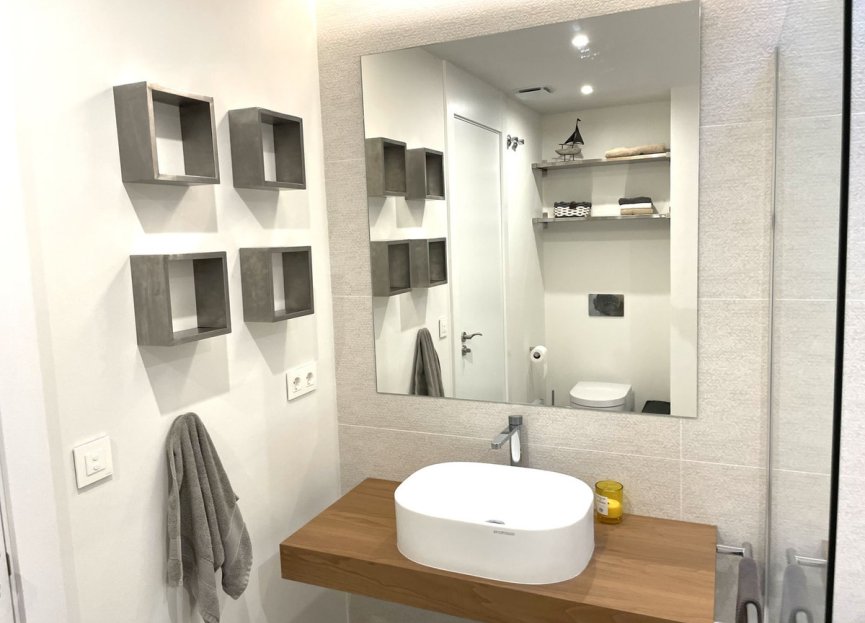 Resale - House - Semi-Detached House - Marbella - Cabopino