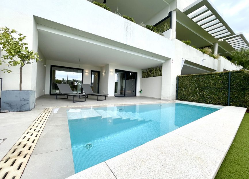 Resale - House - Semi-Detached House - Marbella - Cabopino