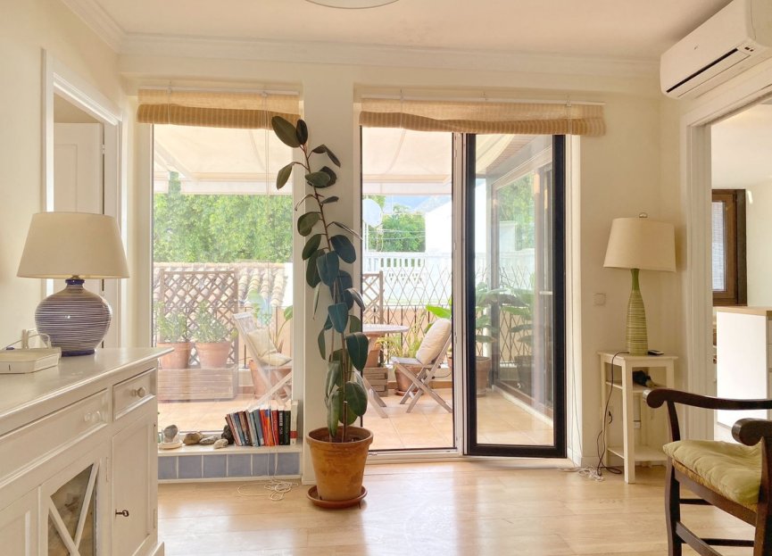 Resale - Apartment - Top Floor Apartment - Marbella - Marbella Centro