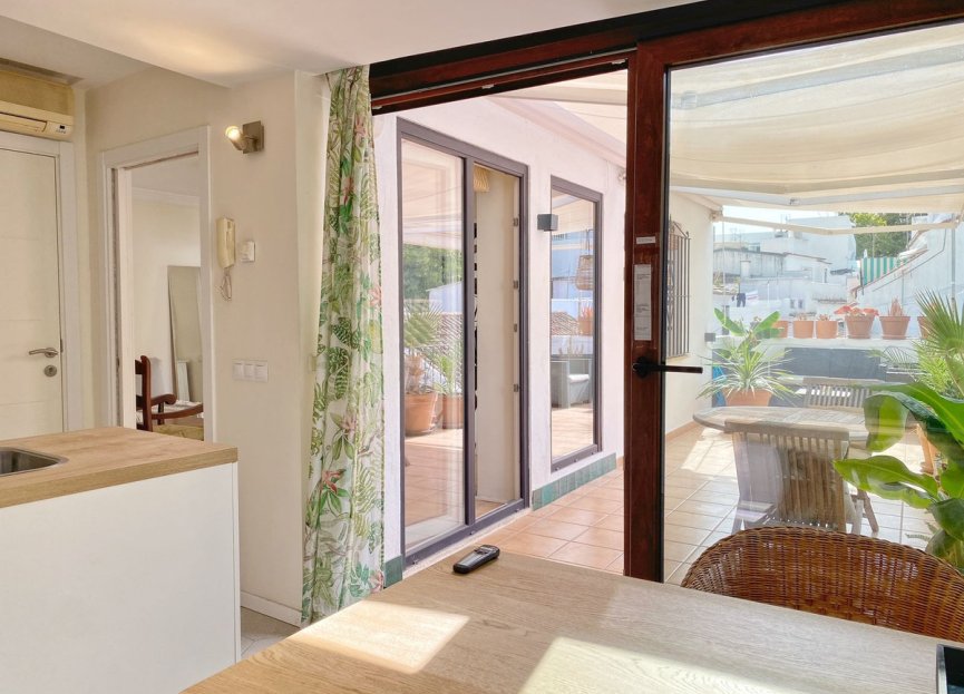 Resale - Apartment - Top Floor Apartment - Marbella - Marbella Centro