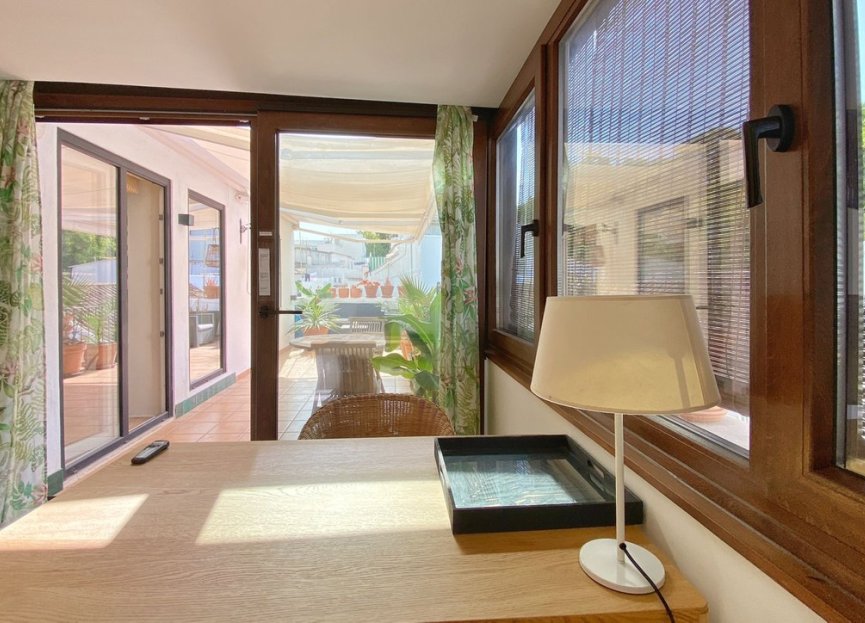 Resale - Apartment - Top Floor Apartment - Marbella - Marbella Centro