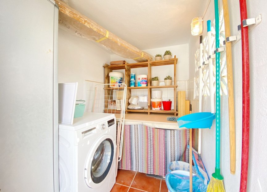 Resale - Apartment - Top Floor Apartment - Marbella - Marbella Centro