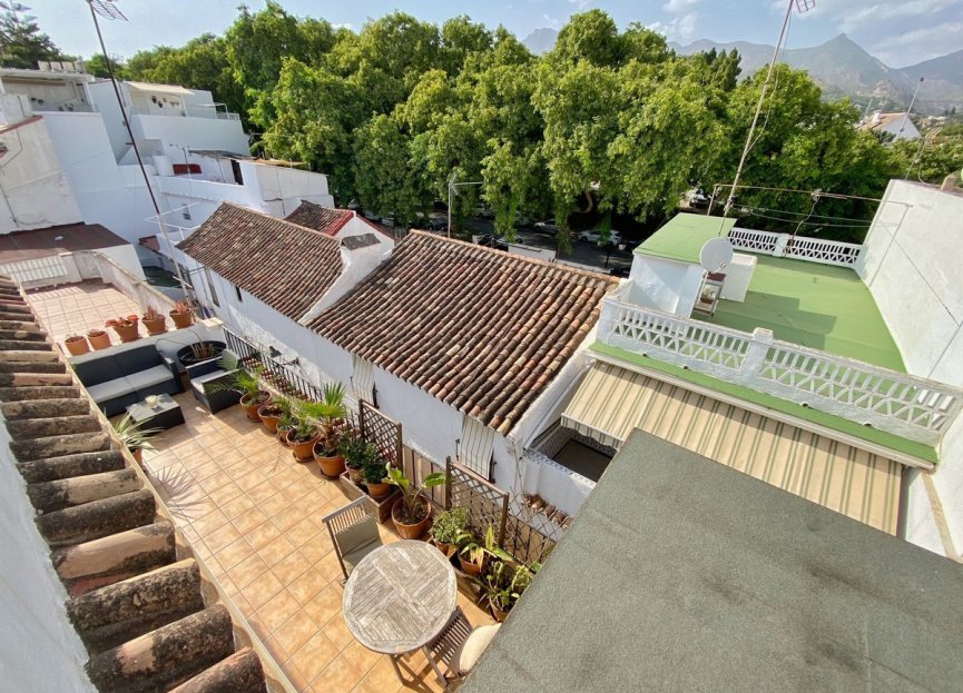 Resale - Apartment - Top Floor Apartment - Marbella - Marbella Centro