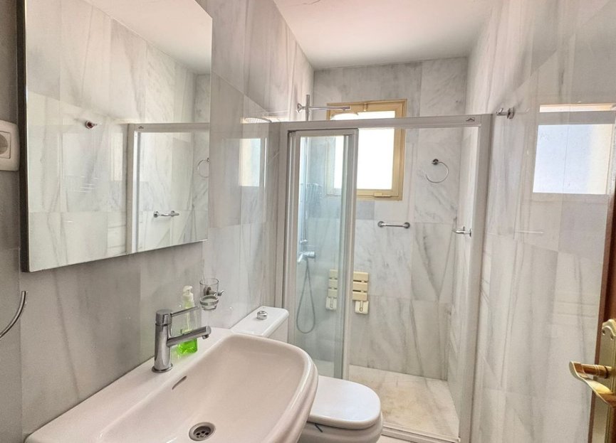 Resale - Apartment - Middle Floor Apartment - Marbella - Marbella Centro