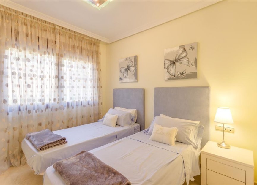 Resale - Ground floor apartment - Casares - Casares Playa