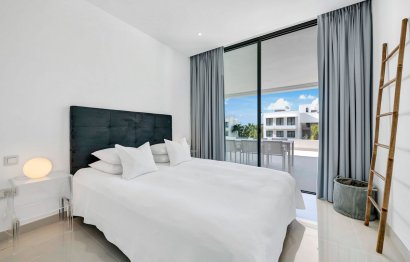 Resale - Apartment - Middle Floor Apartment - Estepona - Estepona Centro