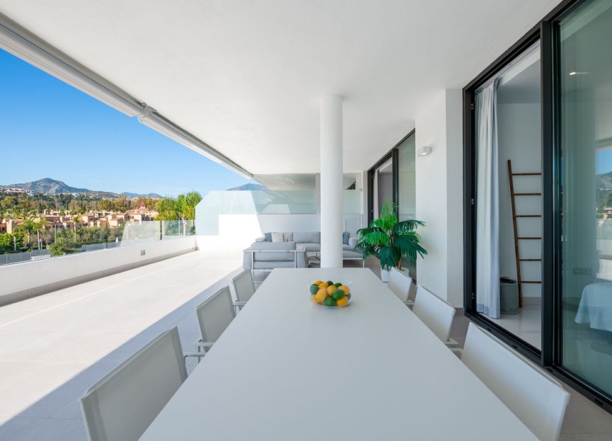 Resale - Apartment - Middle Floor Apartment - Estepona - Estepona Centro