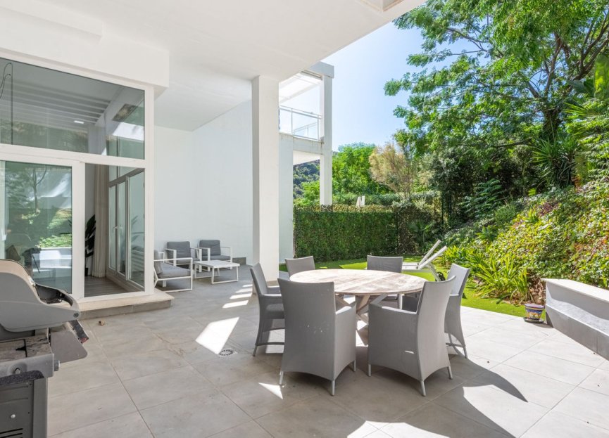 Reventa - Ground floor apartment - Benahavís - Benahavís Centro